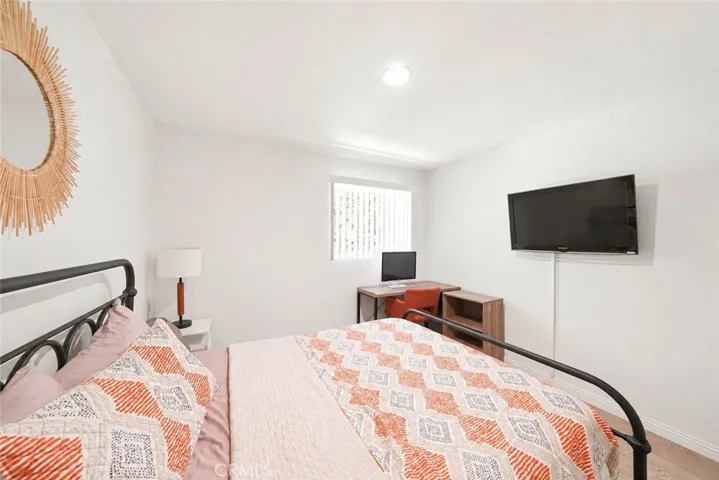 5950 Imperial, South Gate, California 90280