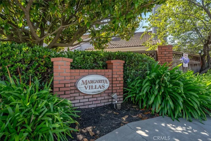3227 Via Ensenada, San Luis Obispo, California 93401