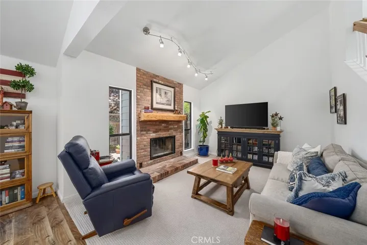3227 Via Ensenada, San Luis Obispo, California 93401