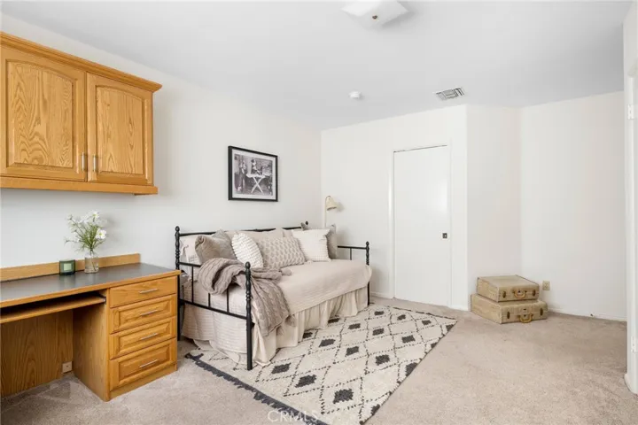 3404 Markridge Road, La Crescenta, California 91214