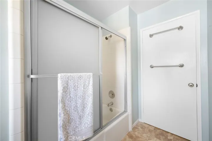 3404 Markridge Road, La Crescenta, California 91214