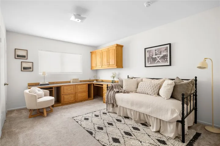 Downstairs en-suite, allowing for so many potential usages: office, extended family