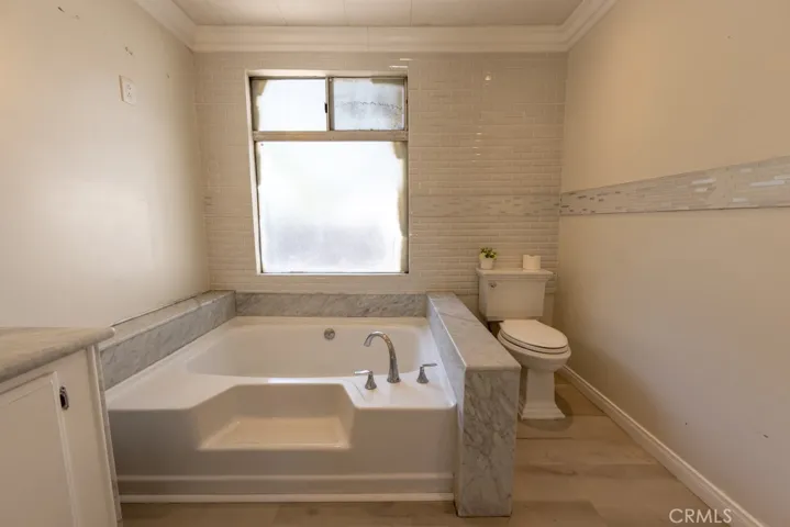 2601 E Victoria 501, Compton, California 90220