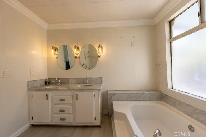 2601 E Victoria 501, Compton, California 90220