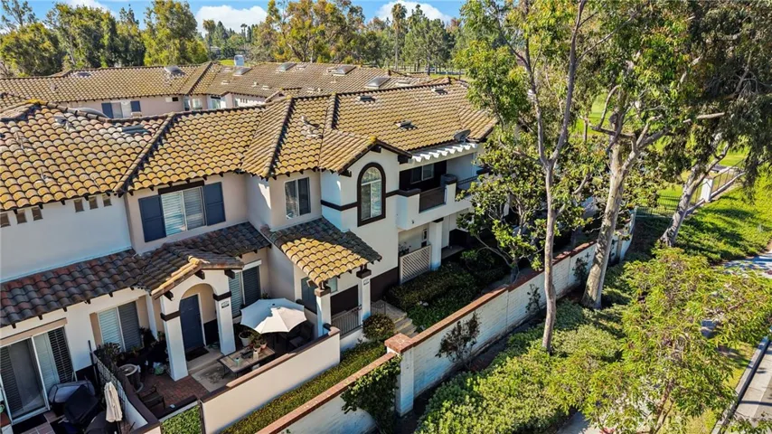 Welcome to 12949 Ternberry in desirable Tustin Ranch., a beautifully maintained upper-level condominium.