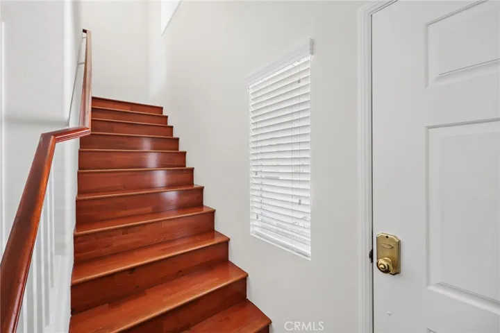 Enjoy the privacy of this upper-level residence with interior stair access.
