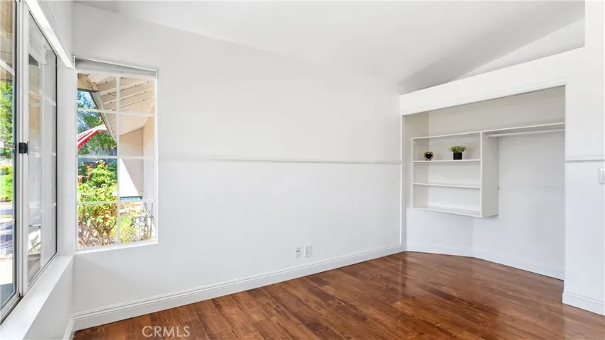 28924 Raintree Lane, Saugus, California 91390