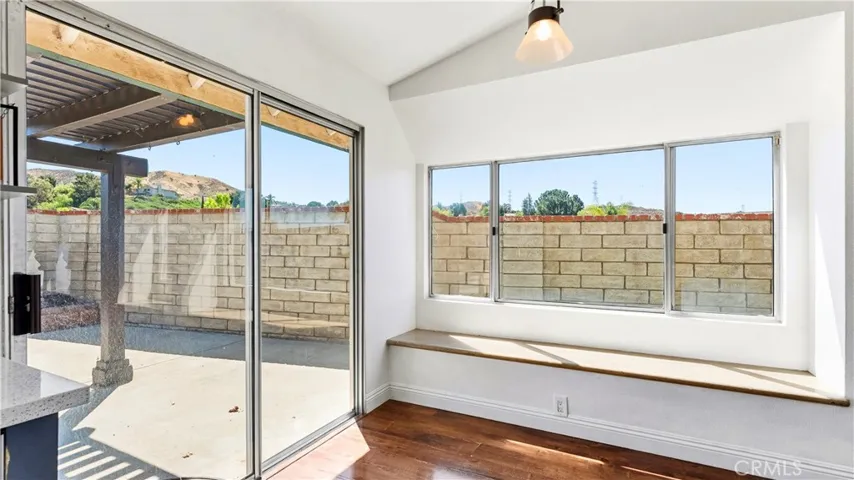 28924 Raintree Lane, Saugus, California 91390