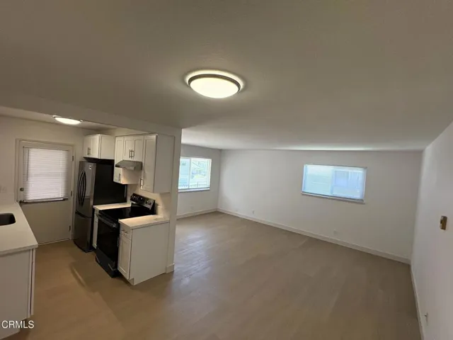 2637 Spinnaker Kitchen and Living Room V