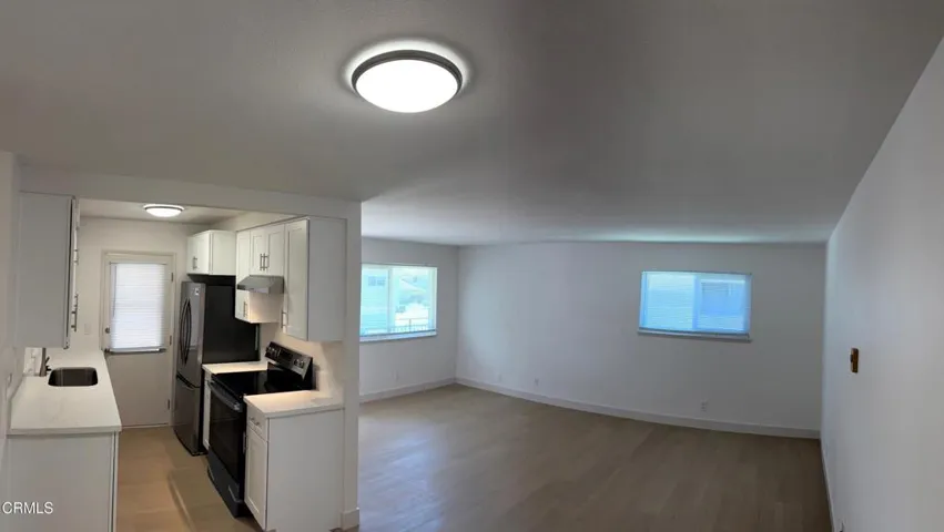 2637 Spinnaker Kitchen and Living Room V