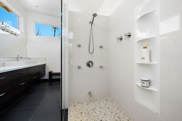Primary Shower