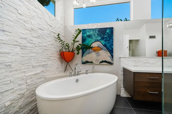 Primary Soaking Tub