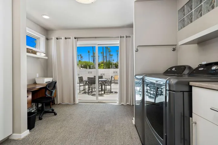 Office/Laundry