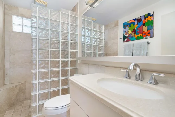 Bathroom #2