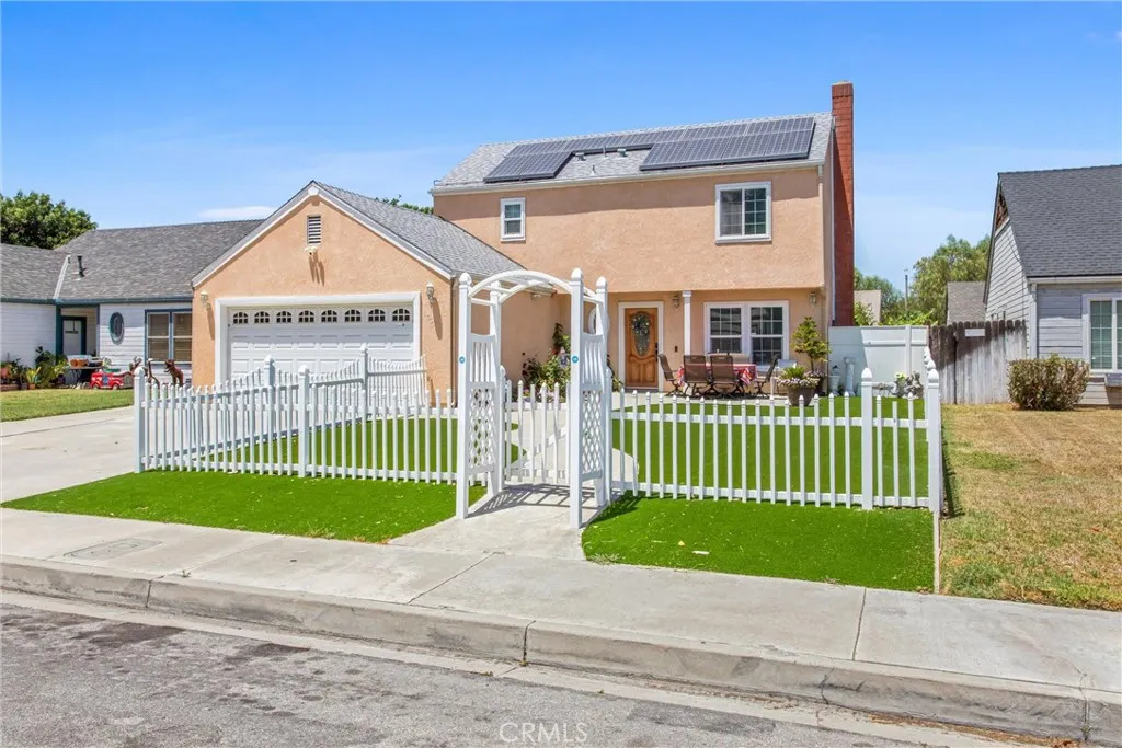 1001 Oak Glen, Colton, California 92324 — photo 4