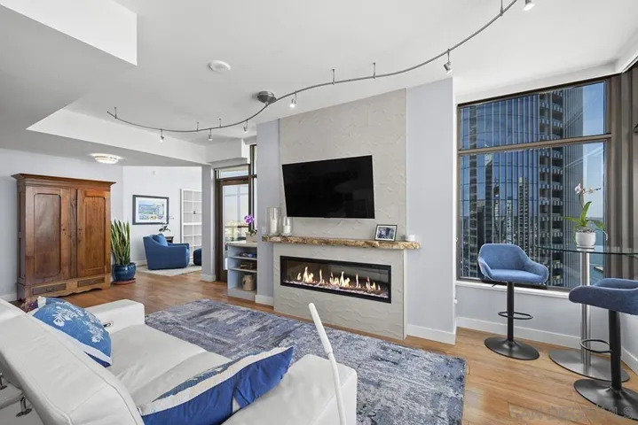 700 W E Street 2903, San Diego, California 92101