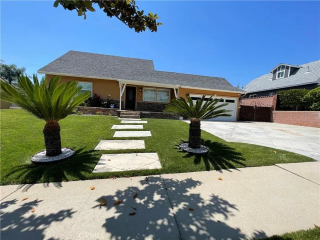 737 N Garsden, Covina, California 91724