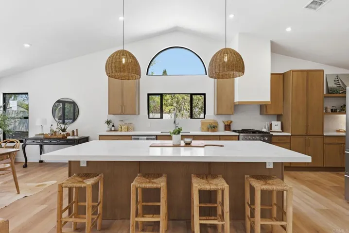1404 Avenida De Las Adelsas, Encinitas, California 92024