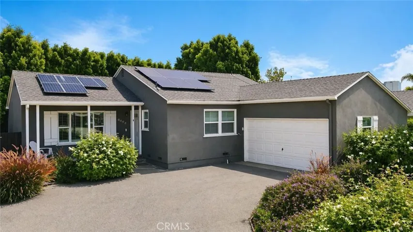 6458 Hanna, Woodland Hills, California 91303
