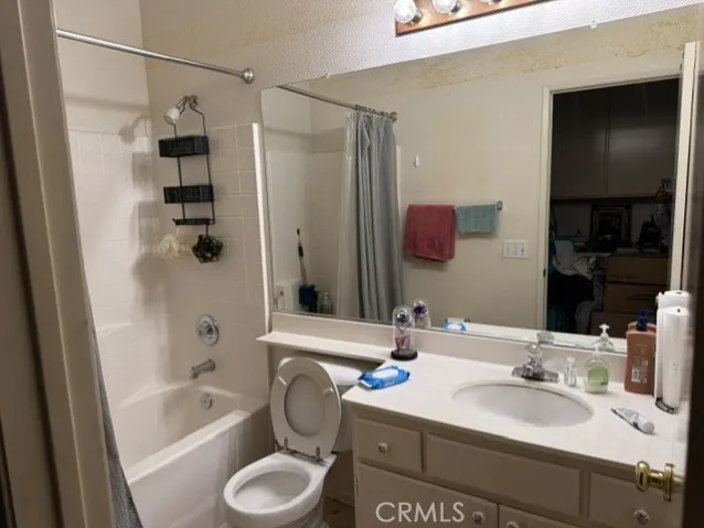 13477 Fairfield, Corona, California 92883