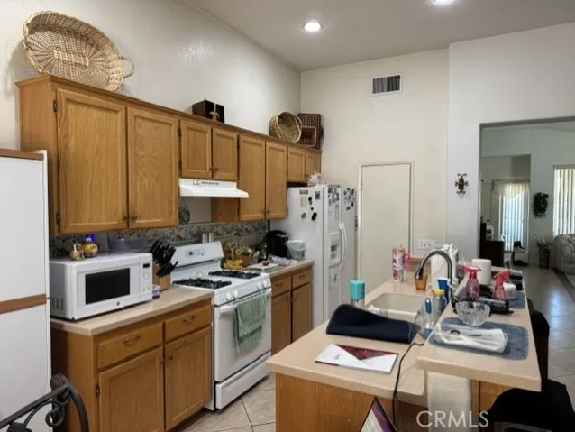 13477 Fairfield, Corona, California 92883