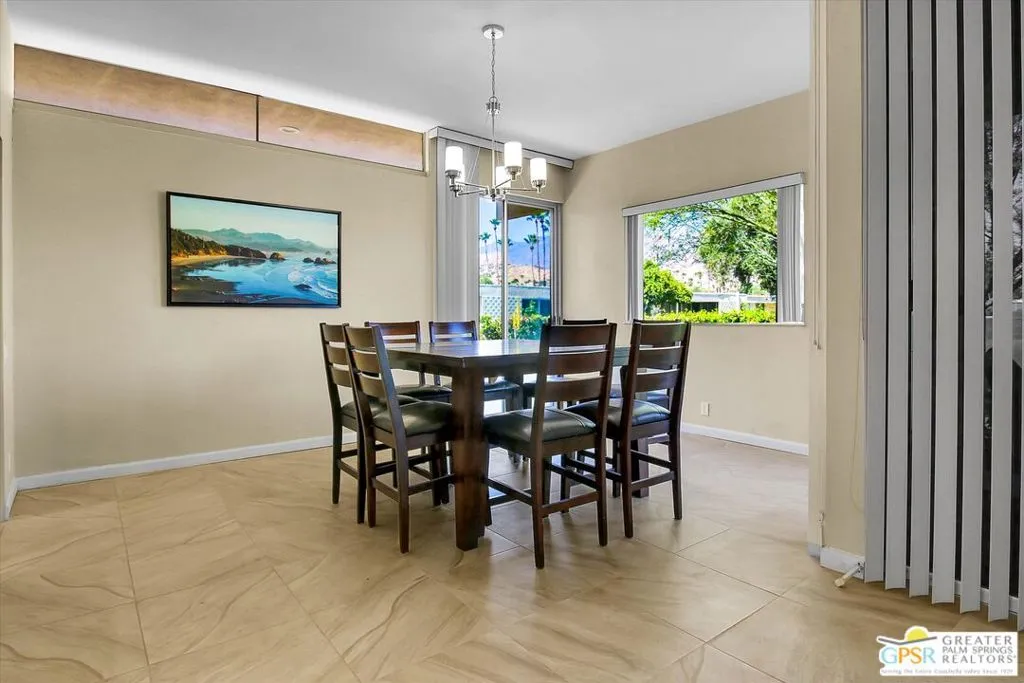 68 Lakeview Drive, Palm Springs, California 92264 — photo 4