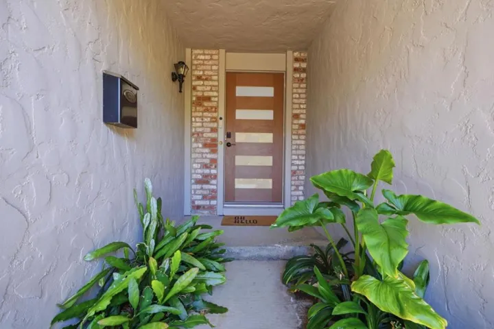 1256 Rainier Avenue, Pacifica, California 94044