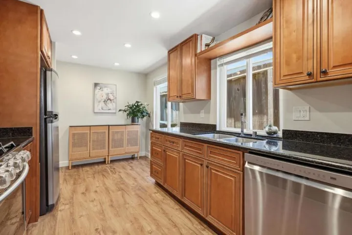 1256 Rainier Avenue, Pacifica, California 94044