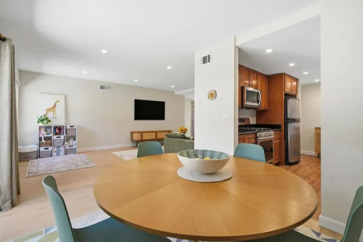 1256 Rainier Avenue, Pacifica, California 94044