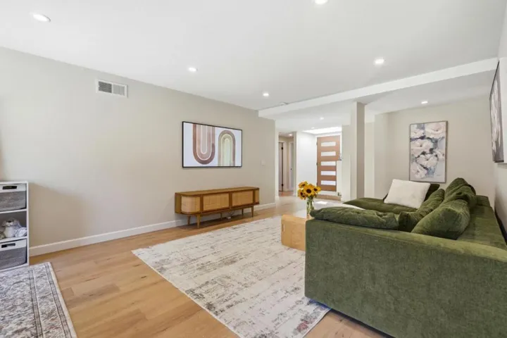 1256 Rainier Avenue, Pacifica, California 94044