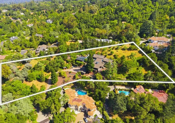 19288 Bainter Avenue, Saratoga, California 95070