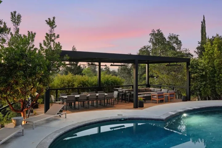 19288 Bainter Avenue, Saratoga, California 95070