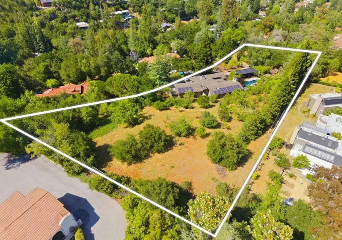 19288 Bainter Avenue, Saratoga, California 95070