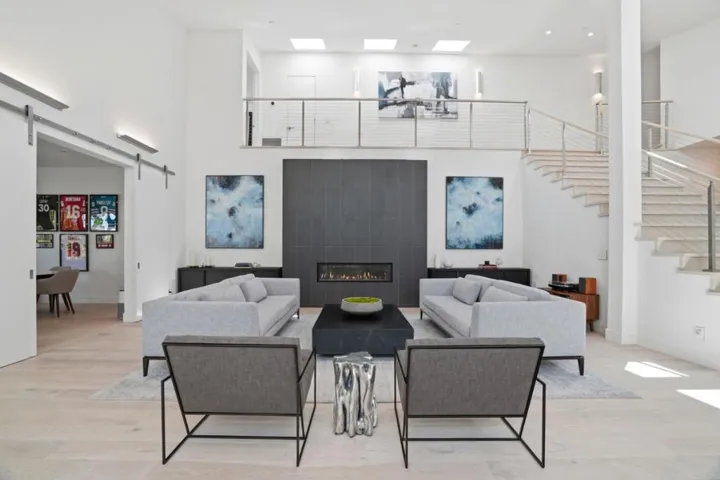 19288 Bainter Avenue, Saratoga, California 95070