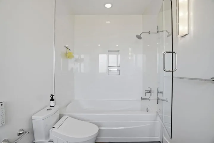 19288 Bainter Avenue, Saratoga, California 95070