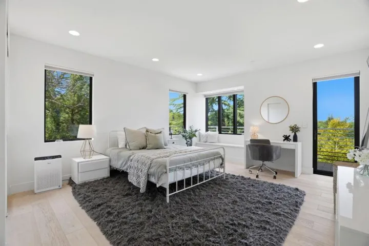 19288 Bainter Avenue, Saratoga, California 95070