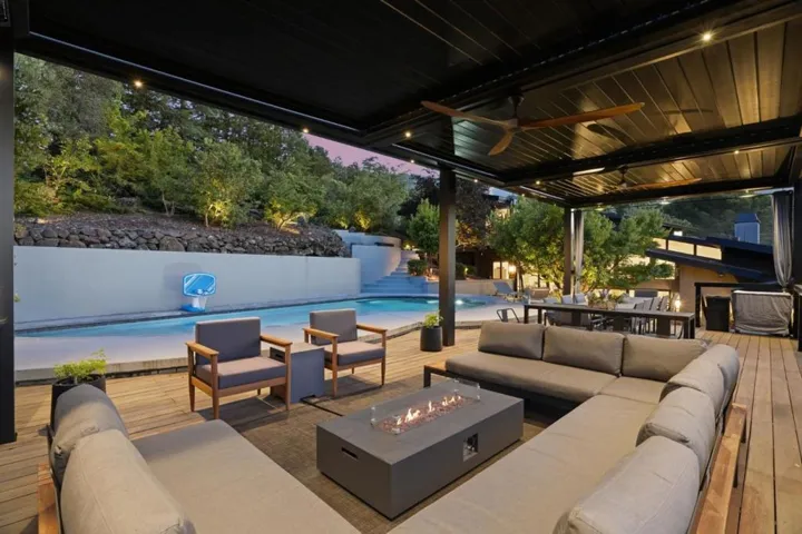 19288 Bainter Avenue, Saratoga, California 95070