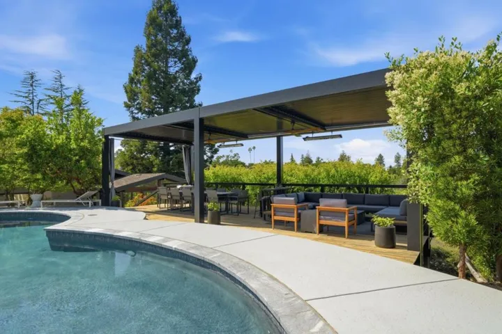 19288 Bainter Avenue, Saratoga, California 95070