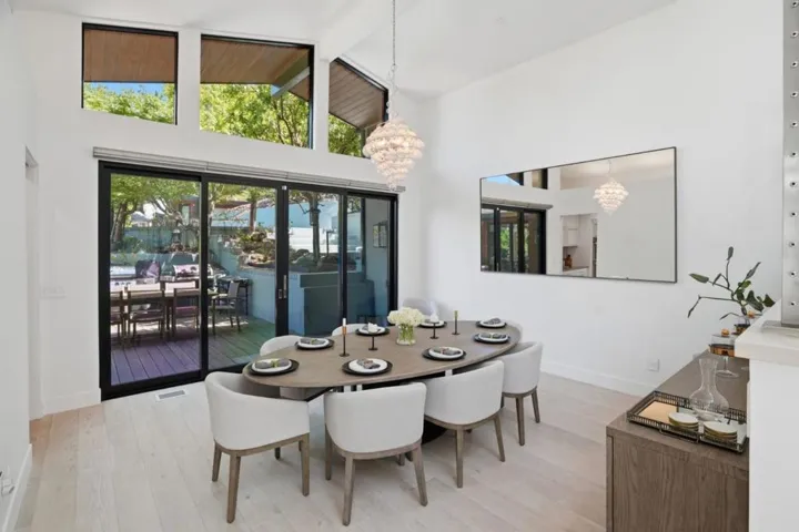 19288 Bainter Avenue, Saratoga, California 95070