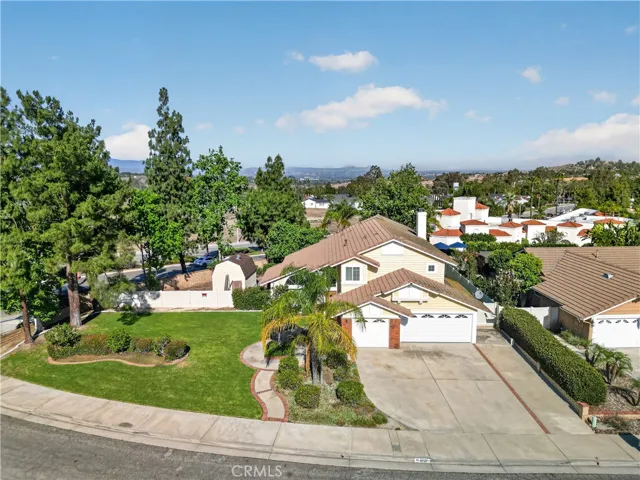 6727 Hawkley Drive, Riverside, California 92506