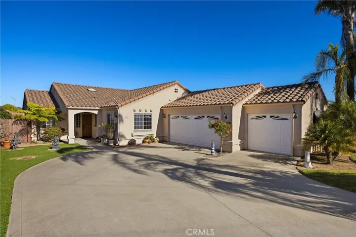 1166 Rose Court, Grover Beach, California 93433