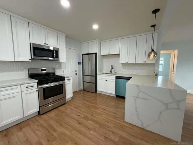 6082 Rock St., San Diego, California 92115