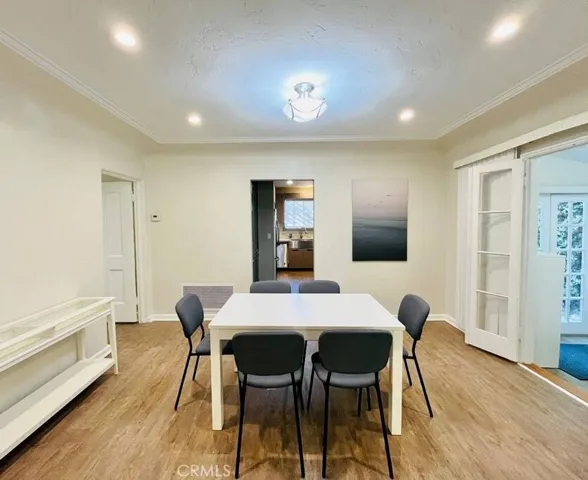 226 S Rexford Drive, Beverly Hills, California 90212
