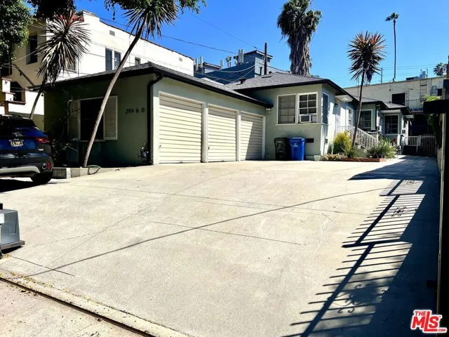 2916 Reservoir, Los Angeles, California 90026