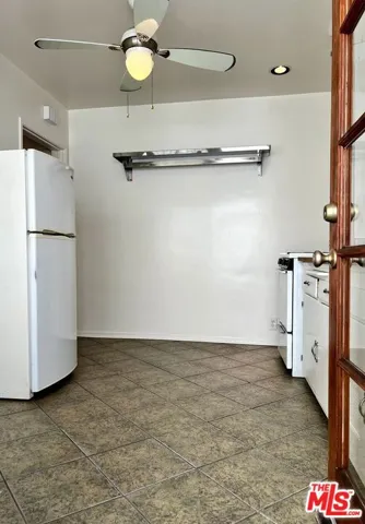 2916 Reservoir, Los Angeles, California 90026