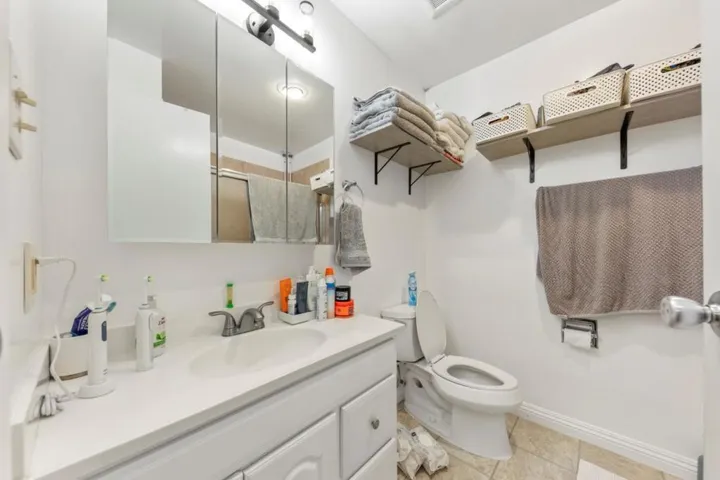 247 D, San Rafael, California 94901