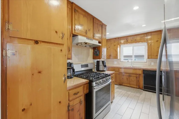 86 E Emerson Street, Chula Vista, California 91911