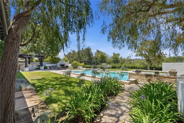 17 Corn Flower, Coto De Caza, California 92679