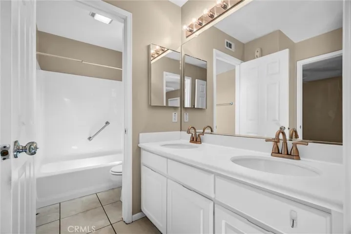 11625 Maynard, Tustin, California 92782