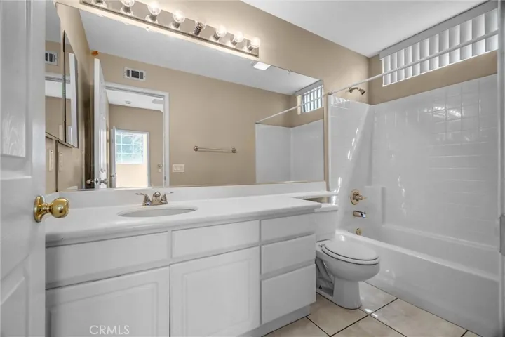 11625 Maynard, Tustin, California 92782